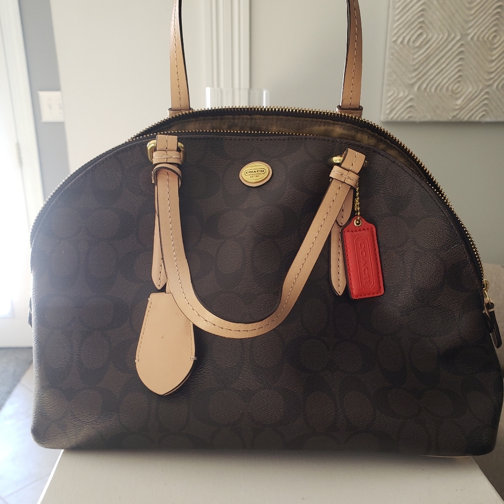 Peyton Signature Coach Domed Satchel